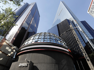 La bolsa mexicana gana 0.83 % y alcanza nuevo máximo histórico con 66 mil 062.62 unidades
