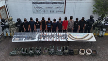 Detienen en Sinaloa a 11 miembros de Los Chapitos, ligados al secuestro de 10 mineros