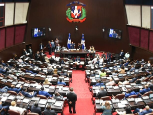 Luis Abinader promulga Ley que elimina las candidaturas independientes