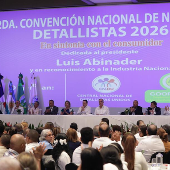 Presidente Luis Abinader apuesta a la unidad para enfrentar crisis
