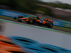 McLaren exhibe su poderío en los libres del GP de Hungría y continúa la crisis de Verstappen