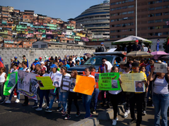 Bukele entrega a Venezuela los venezolanos detenidos en El Salvador
