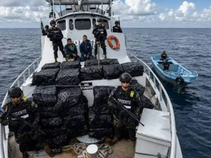 Golpe al narcotráfico: Marina de El Salvador incauta 1.36 toneladas de cocaína