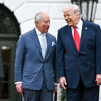 El rey Carlos III a Trump: Si no fuera por nosotros, ustedes hablarían francés