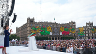 Rechaza Claudia Sheinbaum injerencismo en mensaje desde el Zócalo