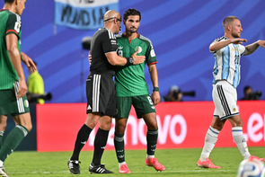 Argelia presenta una queja ante FIFA por el arbitraje del partido ante Argentina