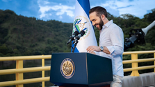 Bukele inaugura dos puentes en San Miguel con inversión de $24 millones
