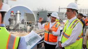 Abinader supervisa construcción de central termoeléctrica que aportará 467 megavatios al sistema eléctrico