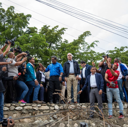 Abinader: Gobierno irá en auxilio de afectados por las lluvias