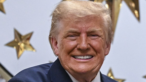 Trump celebra traslado de planta de Toyota a Texas; dice que los aranceles funcionan