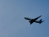 El avión desaparecido frente a EE.UU. se desplomó 12 mil pies antes de perder la señal