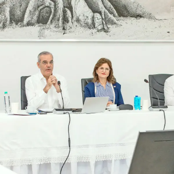 Gobierno dominicano dice invierte RD$110,000 MM en la provincia Santiago