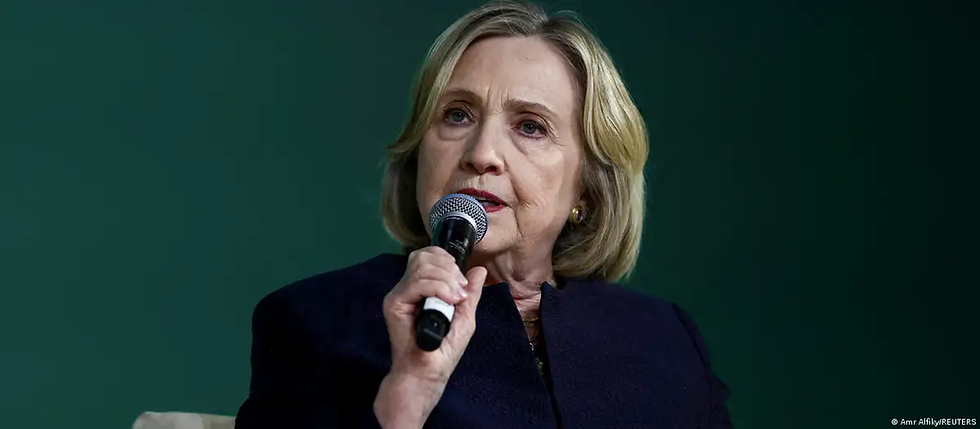 Bukele le responde a Clinton sobre "brutalidad" en el Cecot