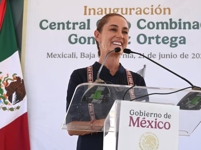 Inaugura Sheinbaum planta de la CFE en Mexicali