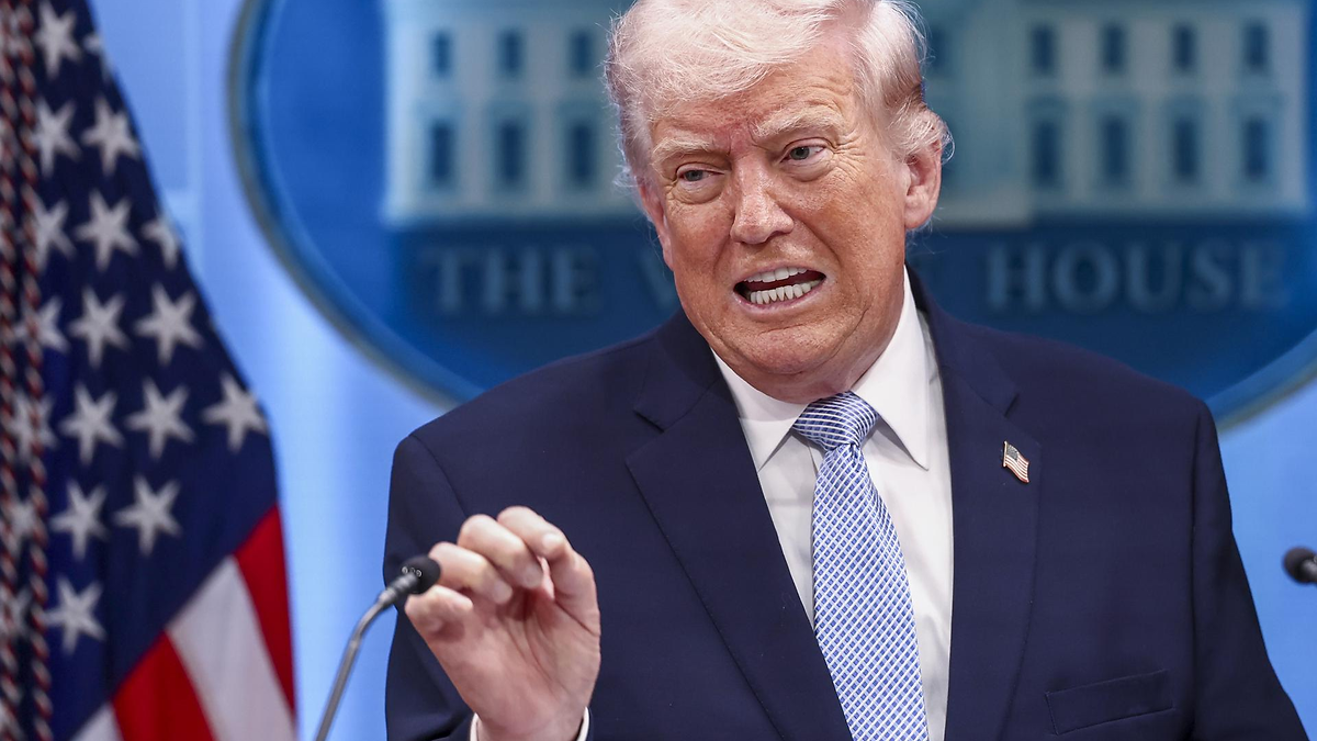 Trump: Irán tardó demasiado en negociar un acuerdo y ahora pagará las consecuencias