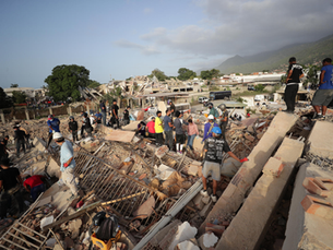Se elevan a mil 430 muertos por el doble terremoto en Venezuela