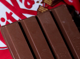 Roban 12 toneladas de chocolates previo a la Pascua en Europa; compañía descarta escasez