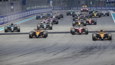 Lando Norris gana sprint de Miami; Checo Pérez finaliza en el puesto 17