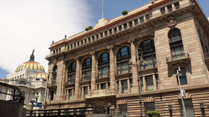 Banxico apuesta por mantener la tasa de interés en 6.5 % ante inflación y riesgos externos