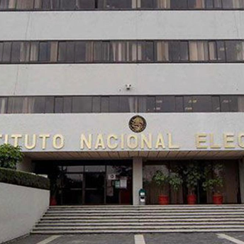Poblanos quedan fuera de la elección de consejeros del INE