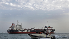 Irán responde a Trump que Ormuz no se puede conquistar “con un tuit ni con portaaviones”