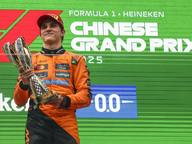 Piastri celebra “un increíble fin de semana” con su primera ‘pole’ y la victoria en China