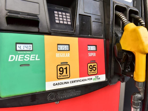 Precio del petróleo es el mayor riesgo fiscal para El Salvador: Fitch