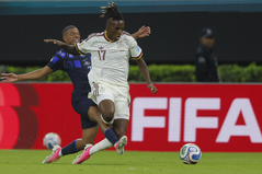 España: Confirman que Nico Williams sufre lesión muscular
