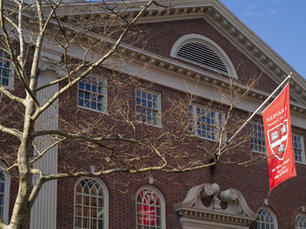 La Administración Trump congela 2 mil 200 millones de dólares a la Universidad de Harvard