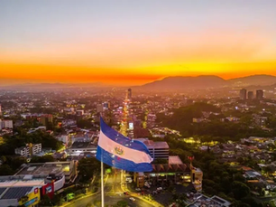Primer subdirector gerente del FMI destaca logros económicos de El Salvador bajo la administración Bukele
