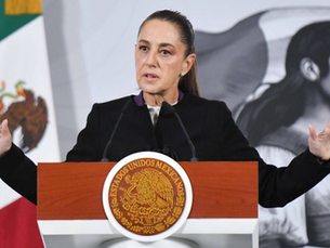 "Ya no trabaja en Aduanas": Sheinbaum confirma la salida de Alex Tonatiuh Márquez