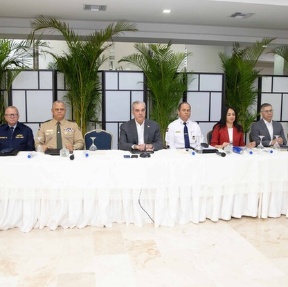 Abinader encabeza reunión de Seguridad Ciudadana en la Policía Nacional