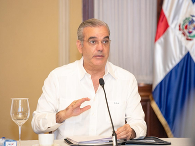 El presidente Luis Abinader se reunirá con líderes del sector transporte en el Palacio Nacional