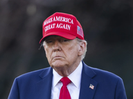 El 52% de los estadounidenses desaprueba la gestión de Trump, según encuesta de CNN