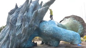 Presidente Bukele destaca transformación tras retirar monumento construido en gobiernos del FMLN