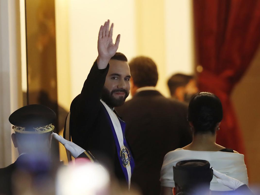 El presidente salvadoreño Nayib Bukele obtiene una nota de 8,15 en su sexto año de gestión