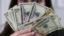 Remesas se desploman 16.2 % en junio, informa Banxico