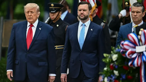 Trump y Vance niegan airadamente que el acuerdo de paz favorezca a Irán