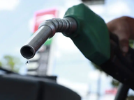 Anuncian nuevos precios de referencia de los combustibles en El Salvador