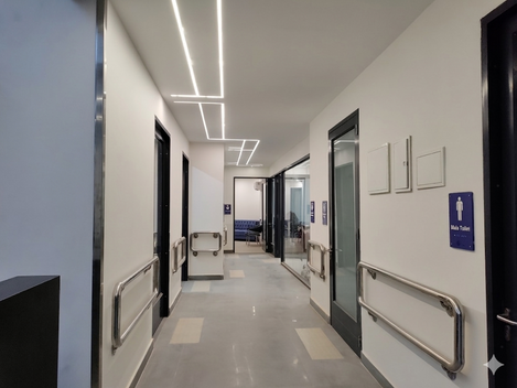Directional lighting in corridors
