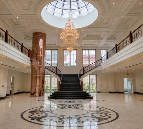 Grand lobby and staircase