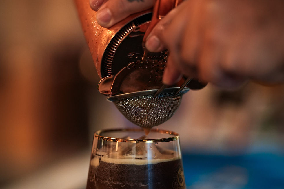 Thai restaurant in Anzère, homemade cocktails at altitude