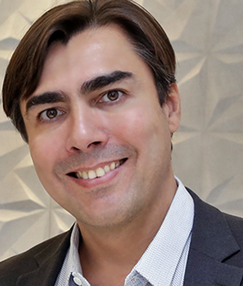 Dr. Cristiano Fleury .png