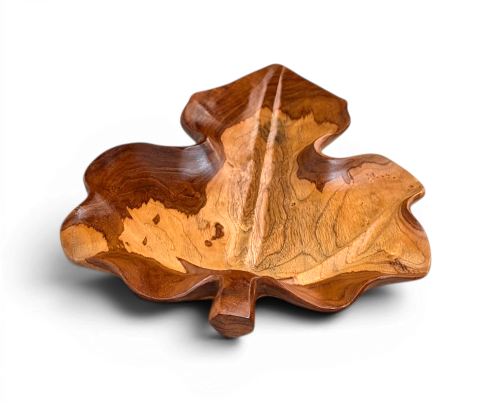 Thumbnail: Decorative Balinese serving plate with elegant leaf silhouette