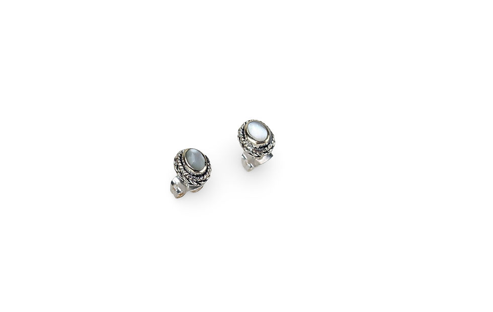 Vintage Oval Earrings