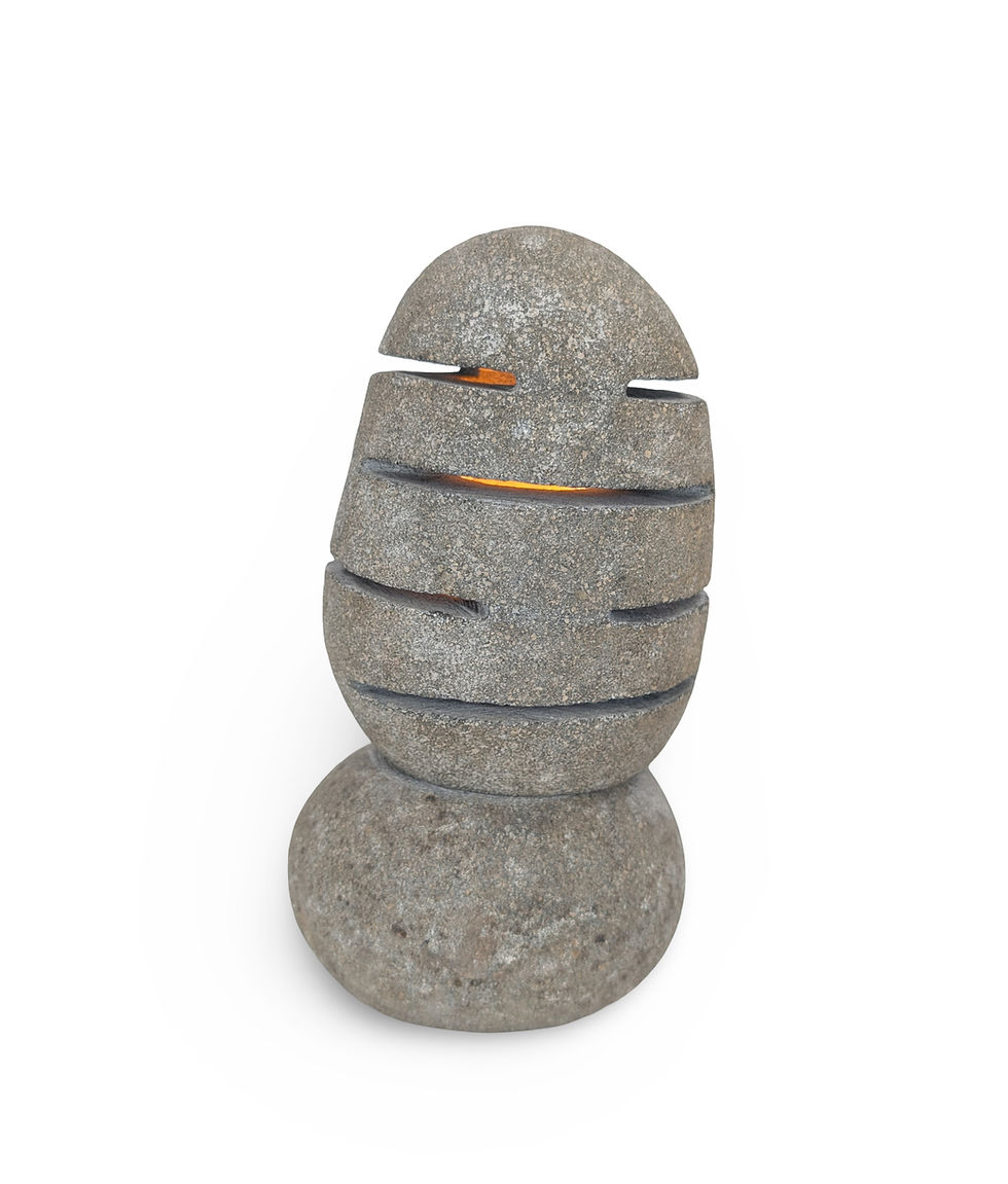 Thumbnail: Rock Driveway Lantern