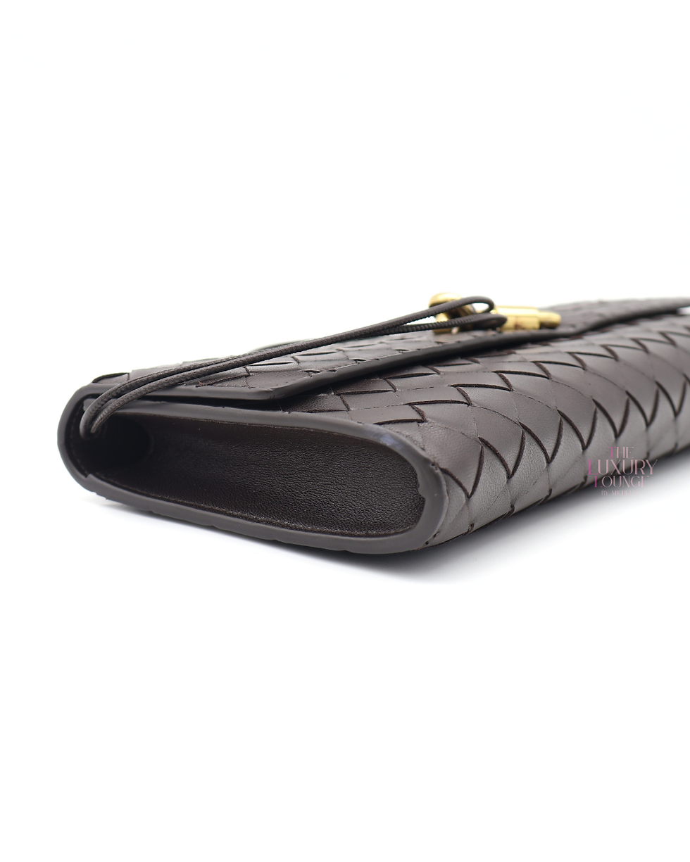 Thumbnail: Bottega Veneta Andiamo Clutch Intrecciato Lambskin Leather in Fondant GHW