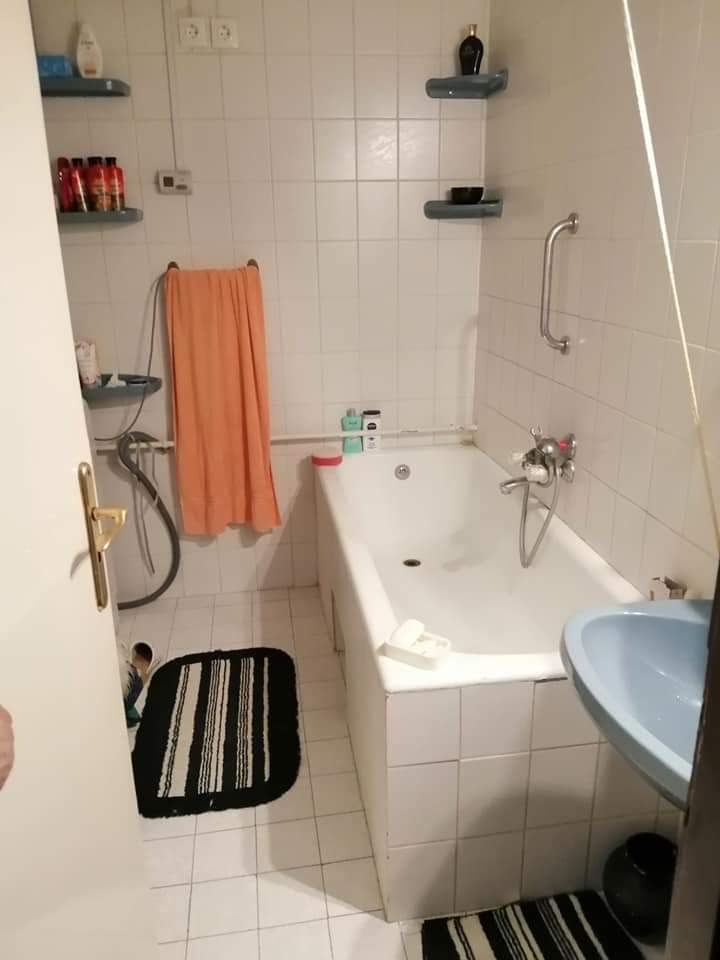 Thumbnail: Large renovated apartment near the hospital