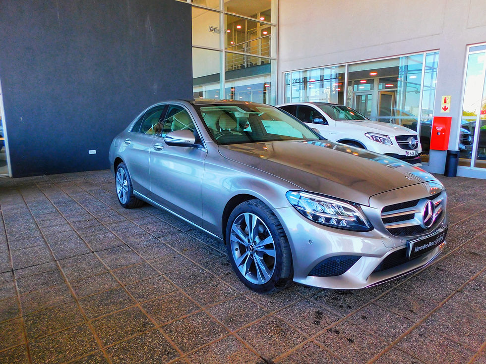 Thumbnail: Mercedes-Benz C200