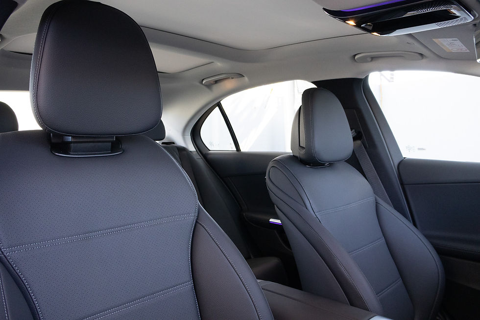 Thumbnail: Mercedes-Benz C200